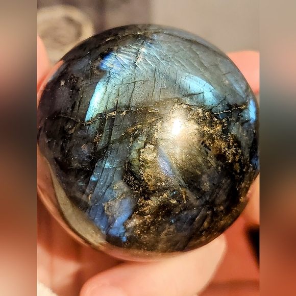 Blue Flash Labradorite Crystal Sphere - Picture 4 of 10